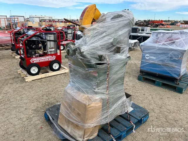 Doringer D350 Electric Manual Saw Machine