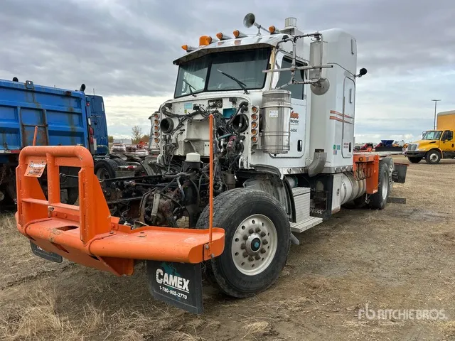 2012 Peterbilt 367 Sleeper Cab and Chassis (Inoperable)
