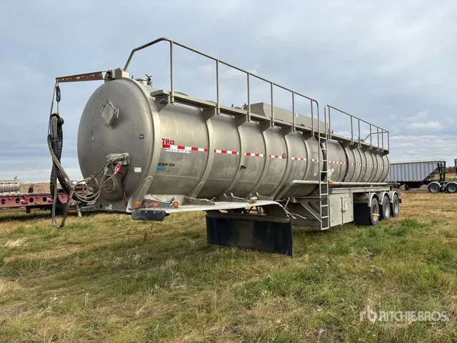 2011 Heil 12200 gal Tri/A Tanker Trailer