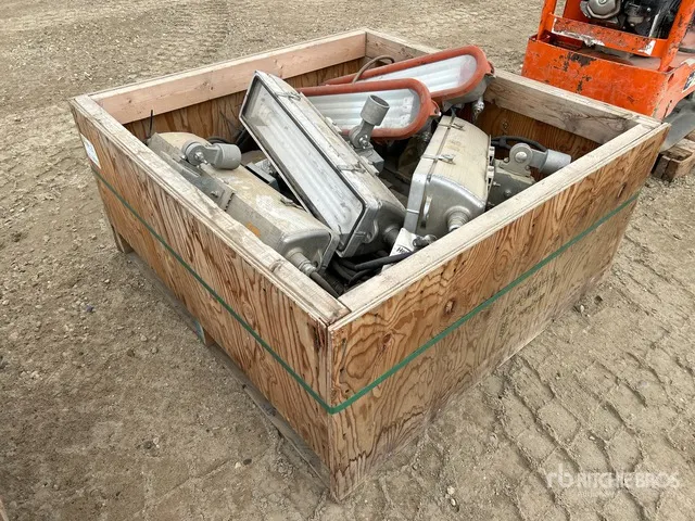 Quantity of Construction Lighting