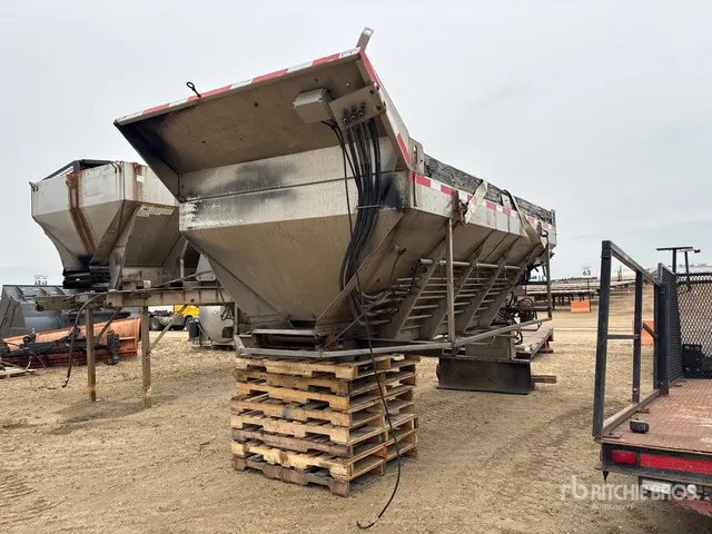 Sand Spreader