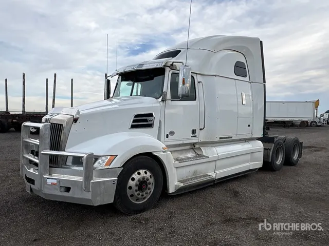2019 Western Star 5700XE 6x4 T/A Sleeper Truck Tractor