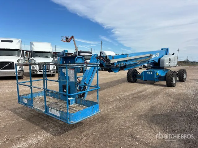 2014 Genie S-125 4WD Diesel Telescopic Boom Lift