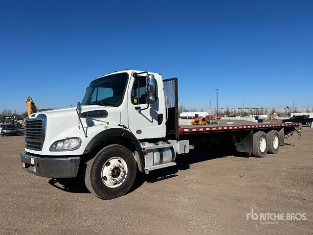 2020 Freightliner M2 112 6x4 Flatbed Truck