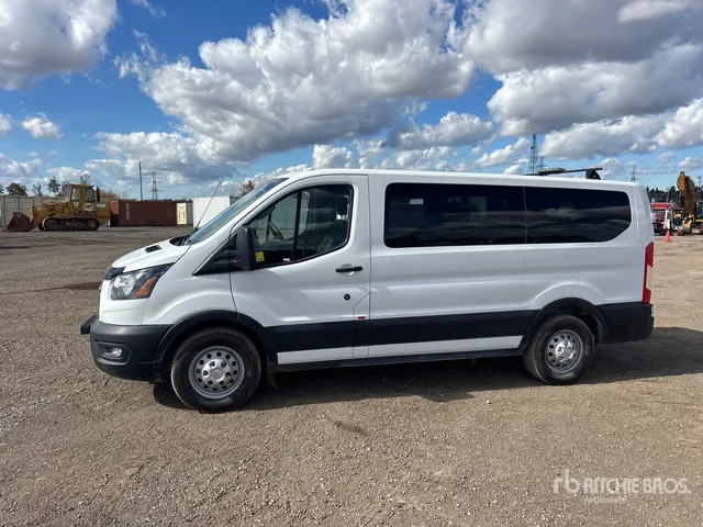 2020 Ford Transit 150 8 Passenger Van
