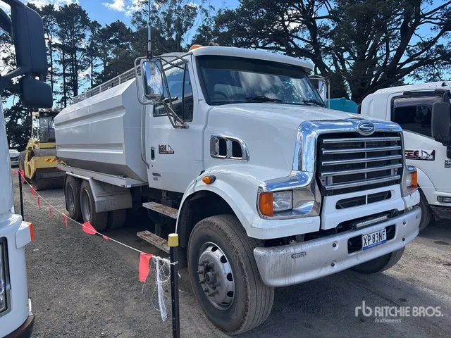2009 Sterling HX7500 6x4 Water Truck