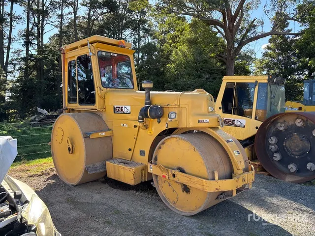 Aveling Barford DC015 3 Wheel Roller