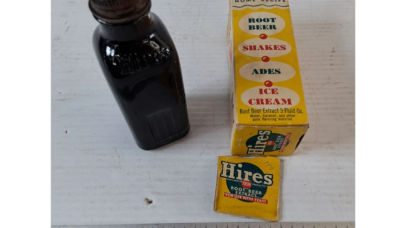 Hires Root Beer Extract Bottle and Box All As-Is