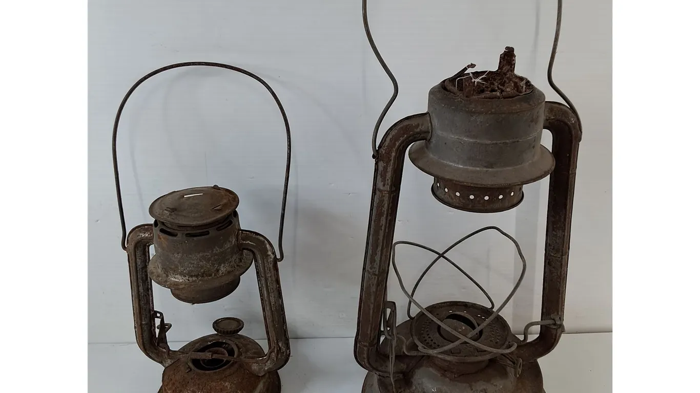 (2) Oil/Kerosene Lanterns No Glass As-Is