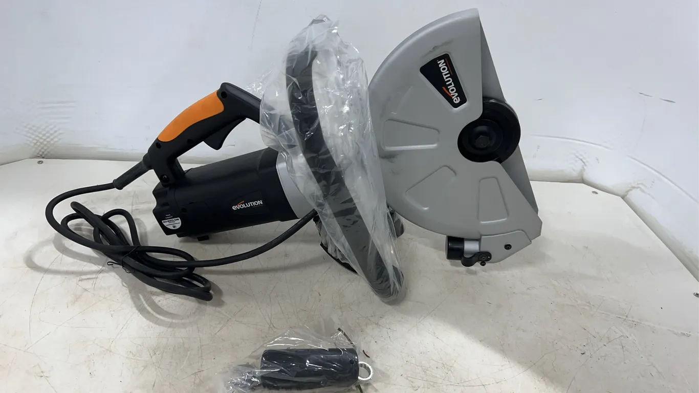 Evolution Concrete Saw