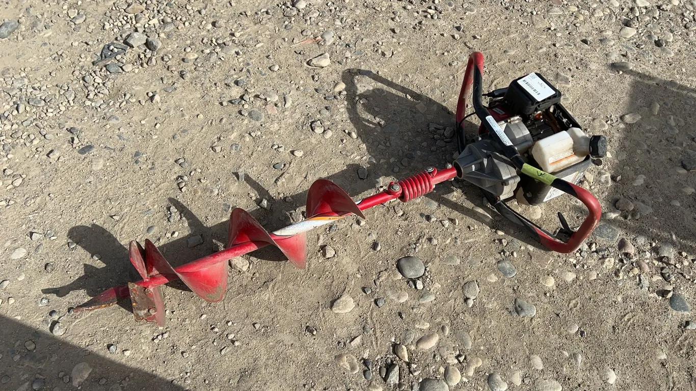 Gas Earth Auger-Not Running