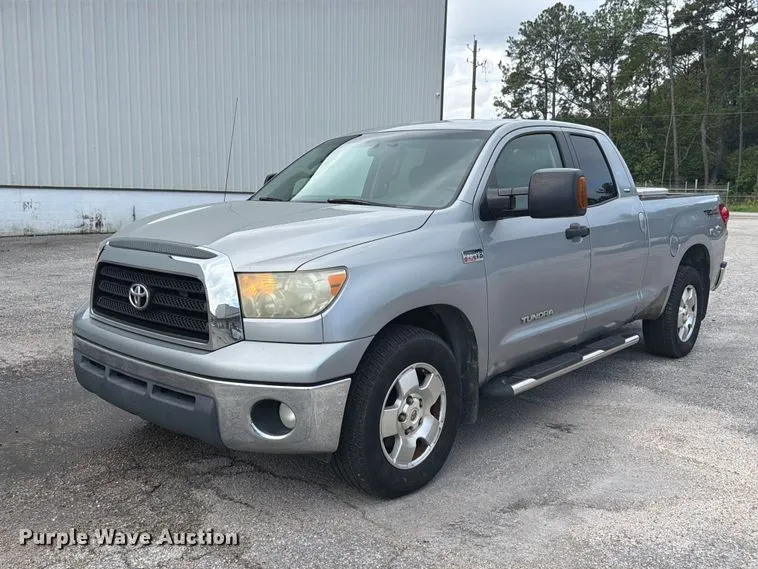 2008 Toyota Tundra pickup truck