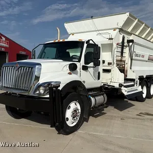 2021 International HV607 feed mixer truck
