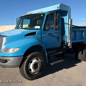 2013 International DuraStar 4300 dump truck
