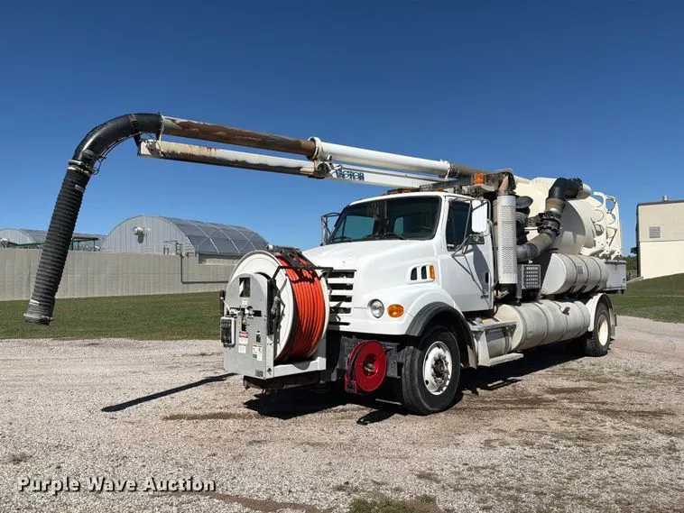 2005 Sterling L7500 sewer jetter truck