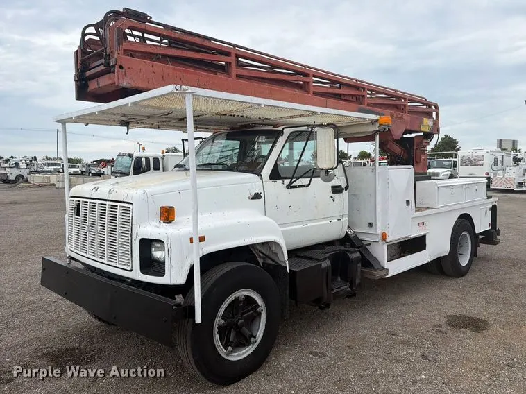 1992 Chevrolet Kodiak ladder truck