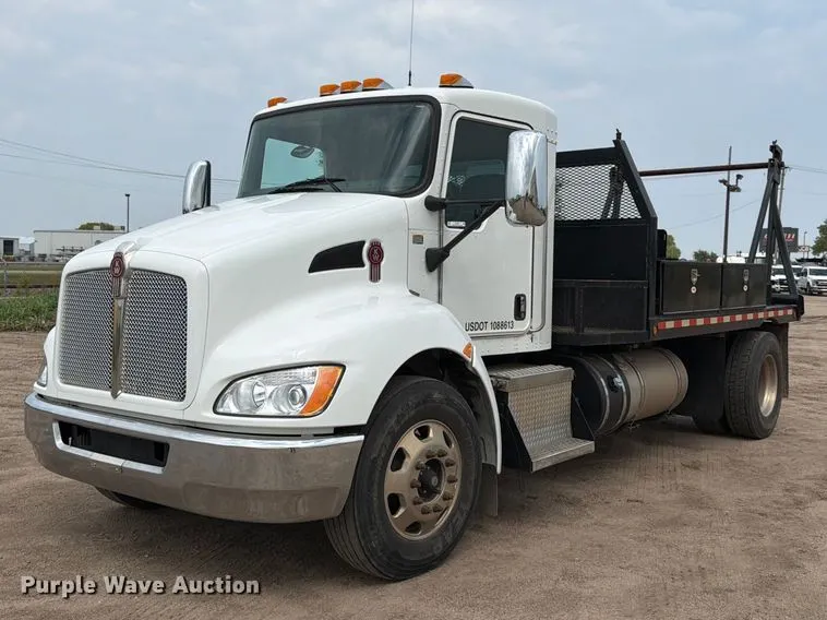 2021 Kenworth T270 Reel truck