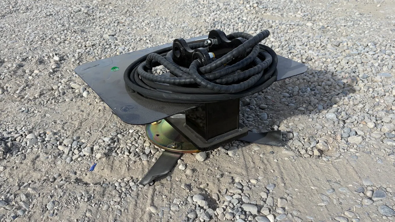 Unused Mini Excavator Hydraulic Rotary Brush Cutter Attachment