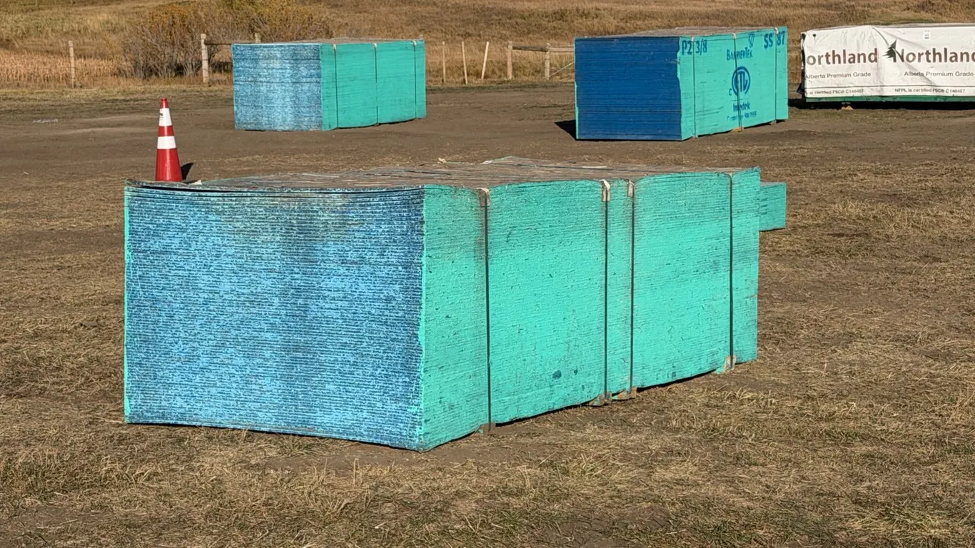 (74) Unused 4'x9'x3/4" OBS Sheathing