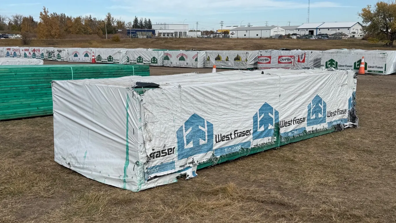 (294) Unused 2"x4"x14' SPF Boards