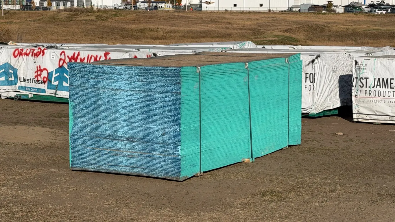 (83) Unused 4'x8'x3/4" OBS Sheathing
