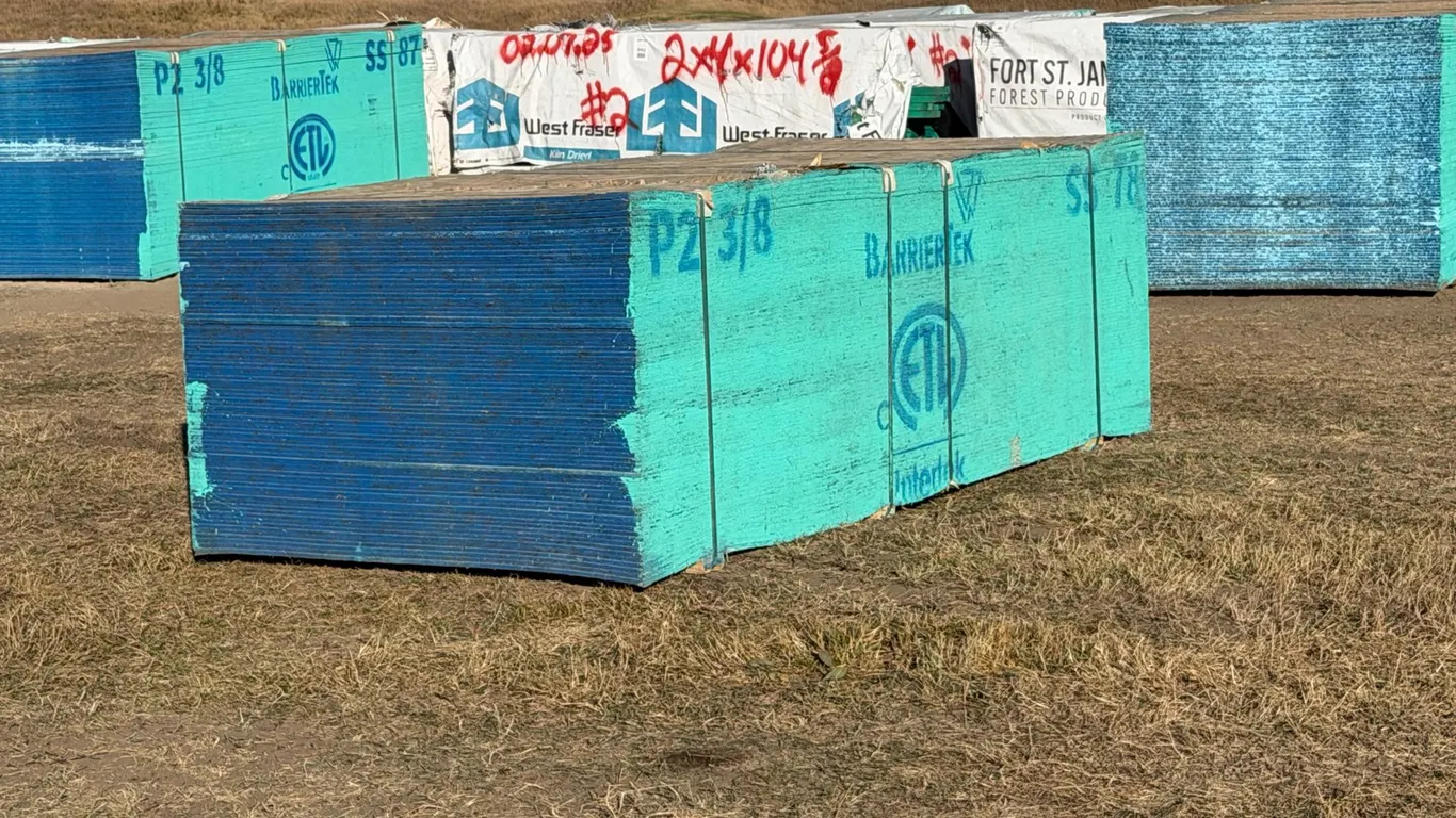 (74) Unused 4'x9'x3/4" OBS Sheathing