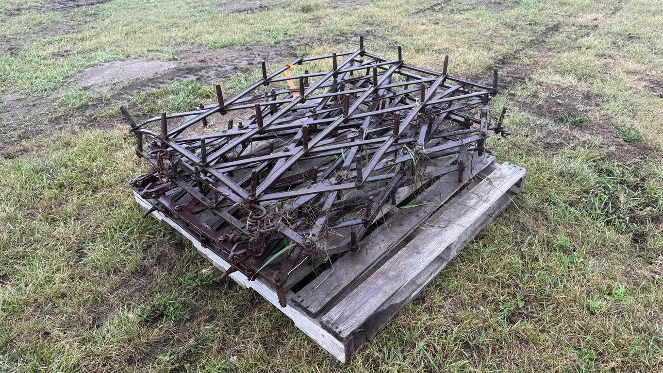 (5) 4' Diamond Harrows
