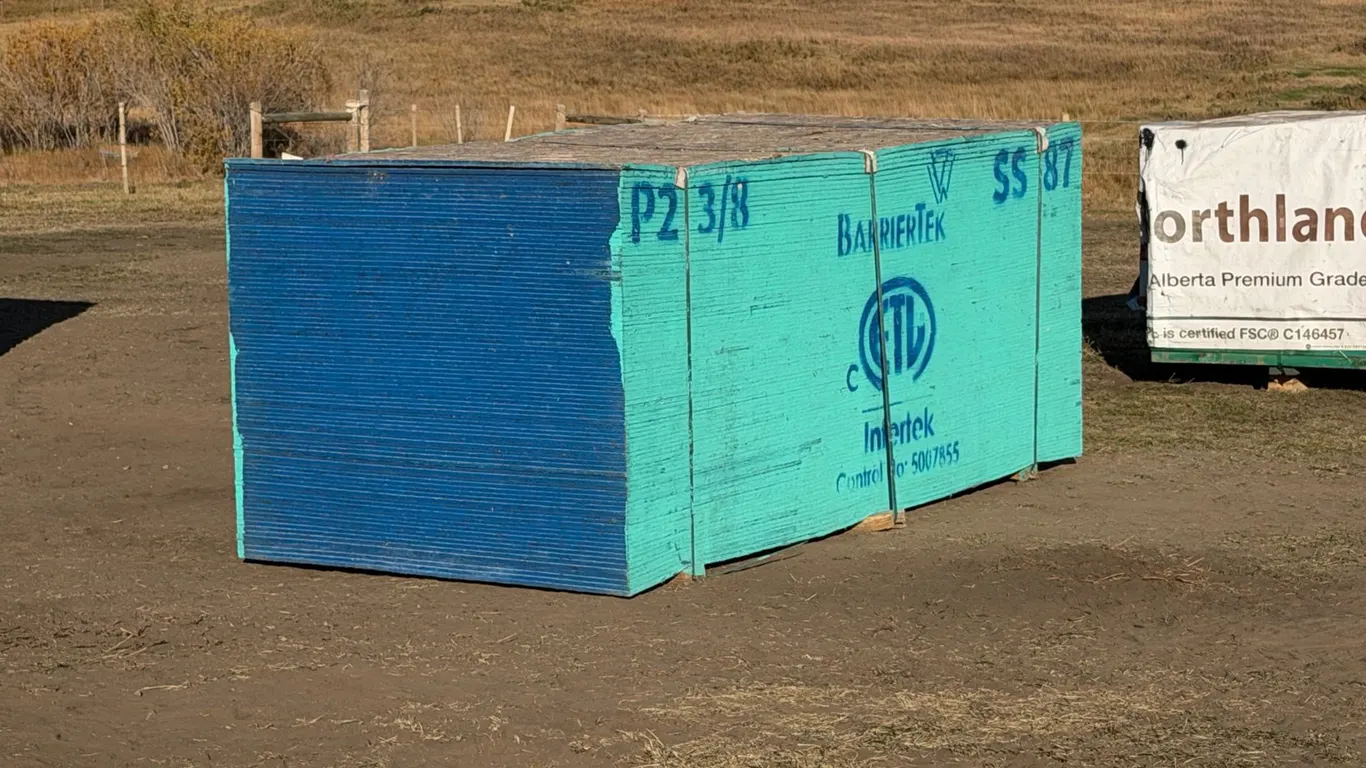 (83) Unused 4'x8'x3/4" OBS Sheathing