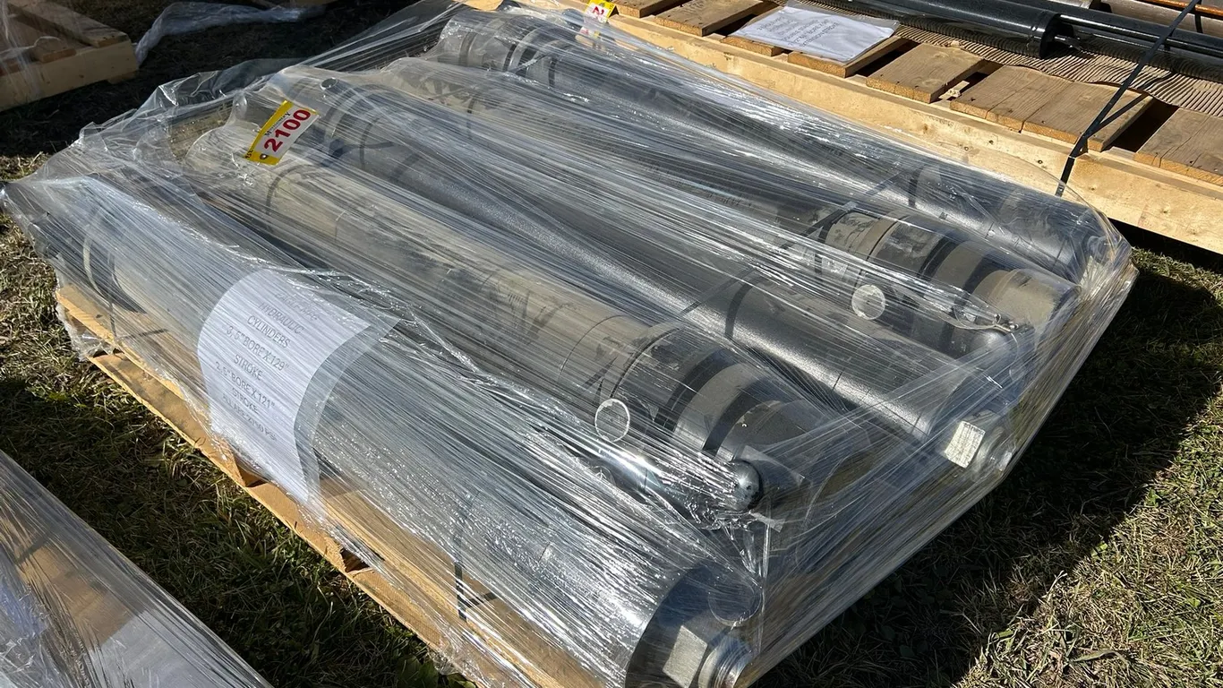 Eagle Mfg Hydraulic Cylinders Assorted