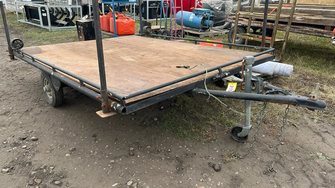 Utility Trailer w/ Plywood Deck