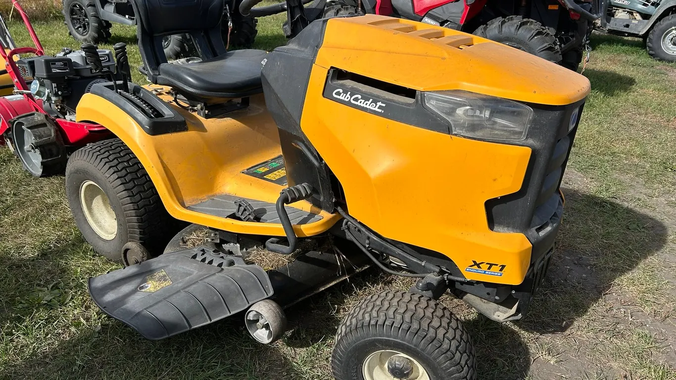 Cub Cadet XT1 Enduro Series Mower