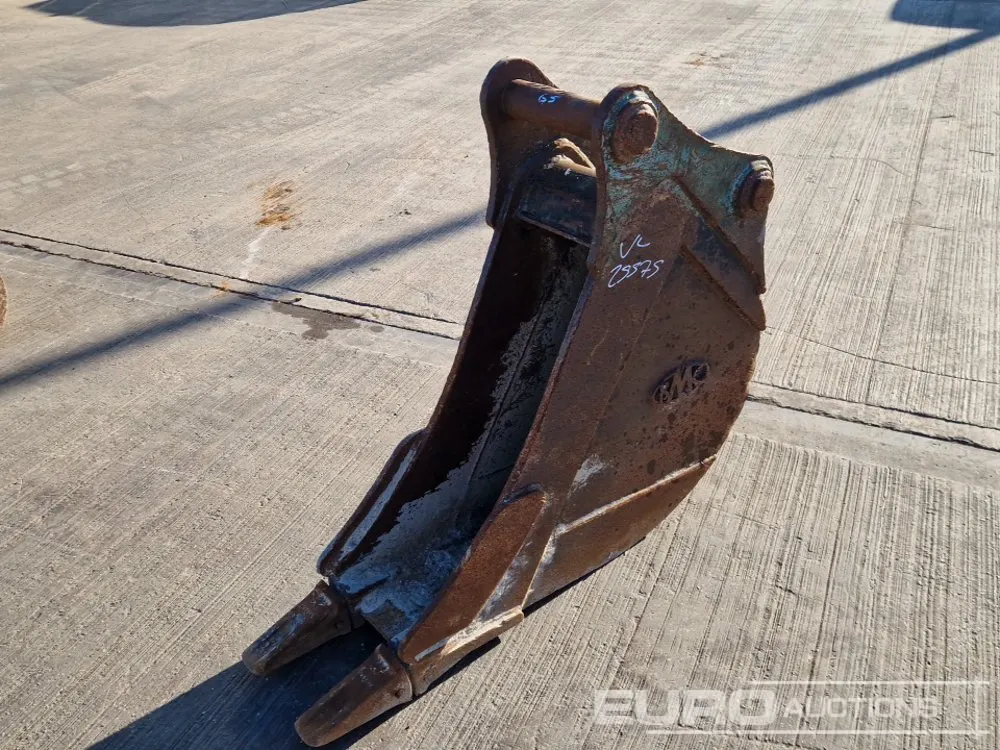 12" Digging Bucket 65mm Pin to suit 13 Ton Excavator