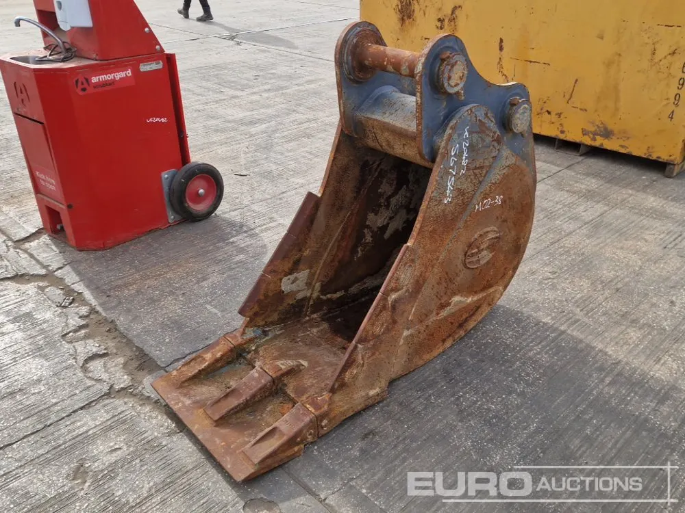 Strickland 24" Digging Bucket 80mm Pin to suit 20 Ton Excavator
