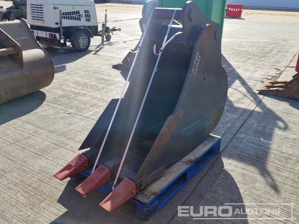 Unused Miller 24" Digging Bucket 80mm Pin to suit 20 Ton Excavator