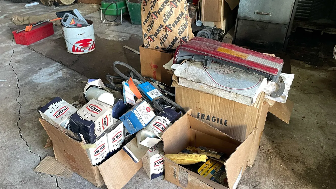 Assorted Auto Parts