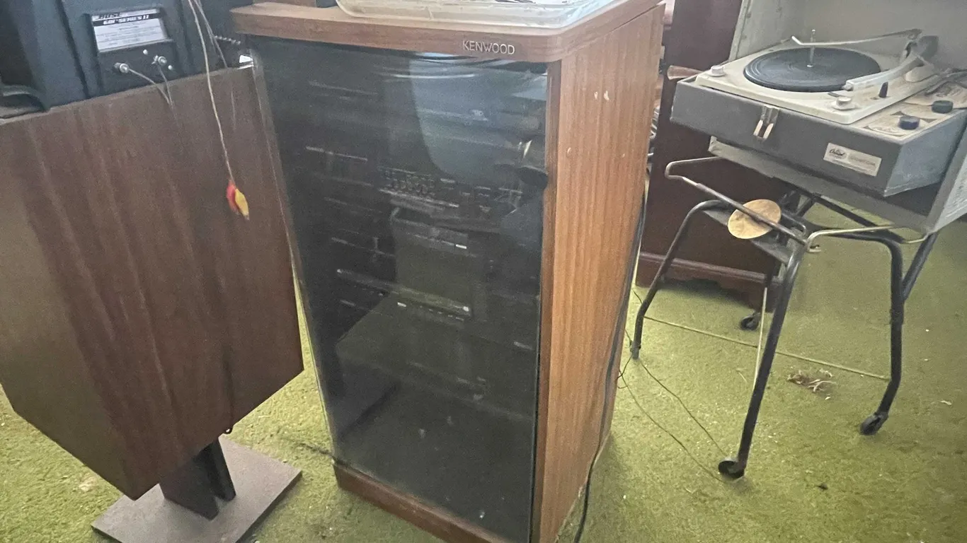 Various Home Sound Equipment