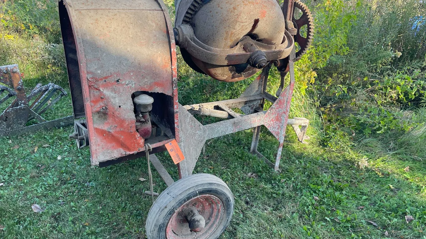 Concrete Mixer on Wheels