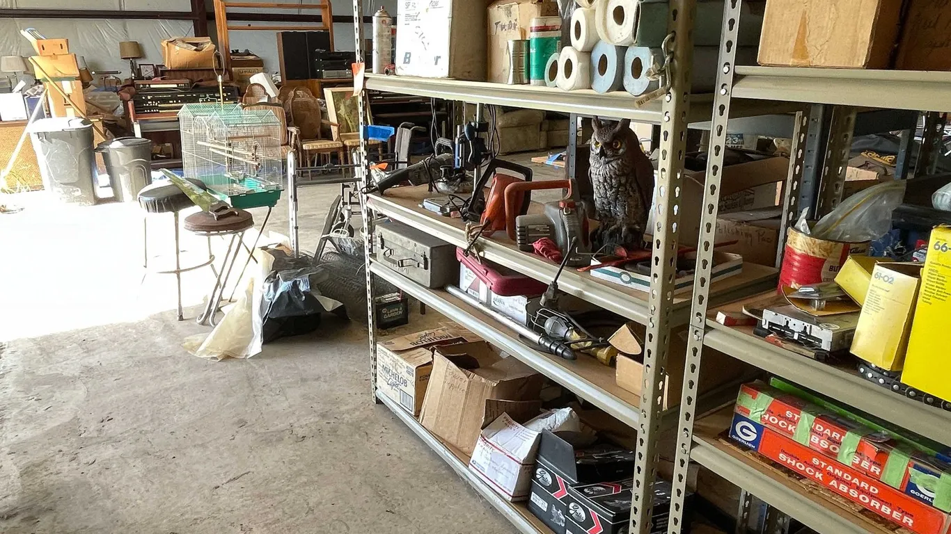 (4) Shelf Contents