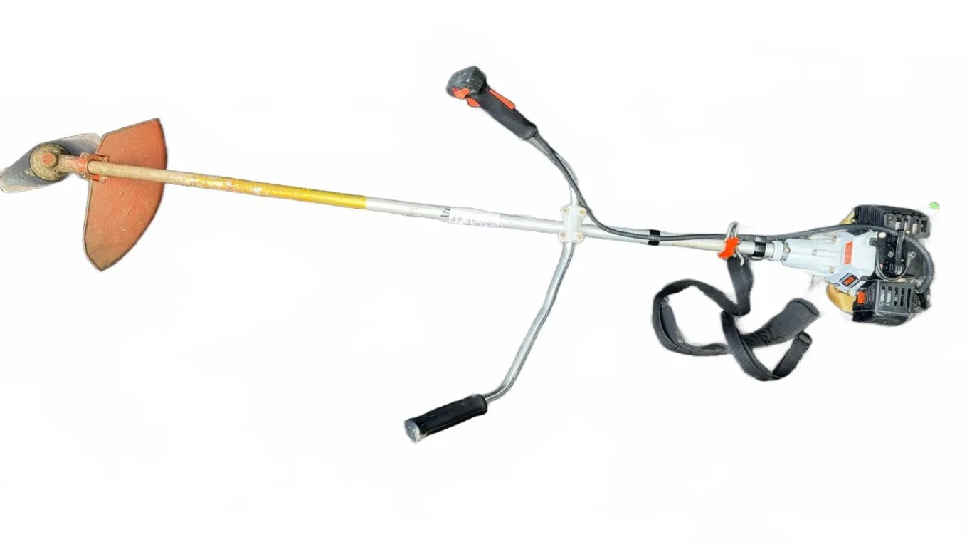 Stihl FS 86 Gas-Powered Brushcutter