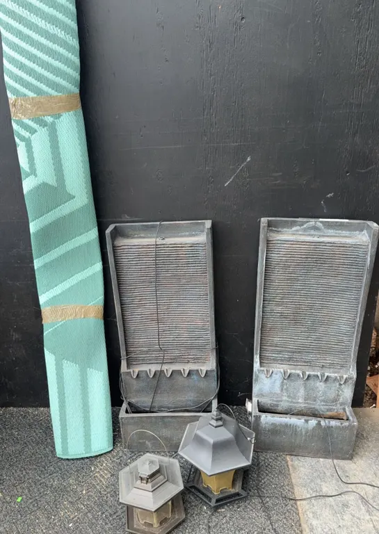 Outdoor Fountains, Lantern Lights, and Mat