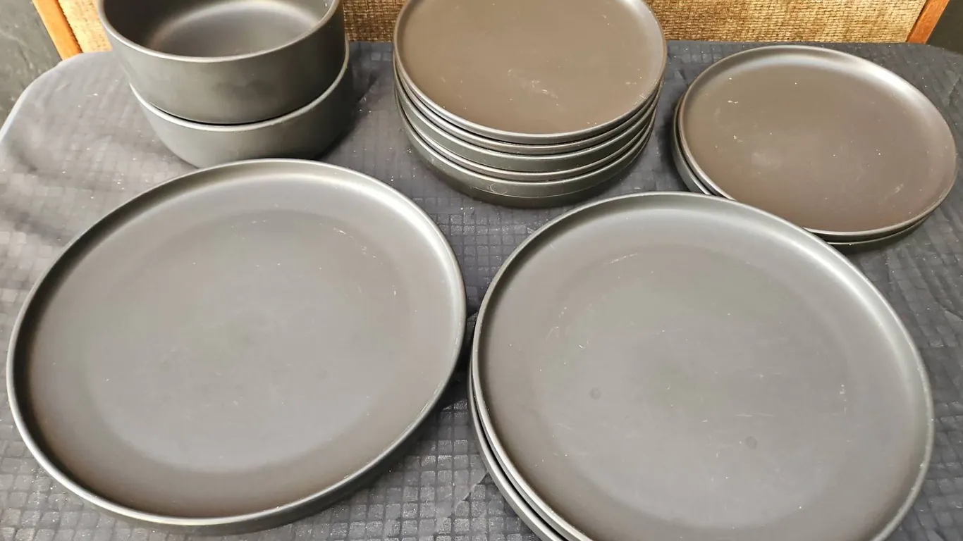 Melo Essentials Matte Black Stoneware Dinnerware Set, 12 Pieces