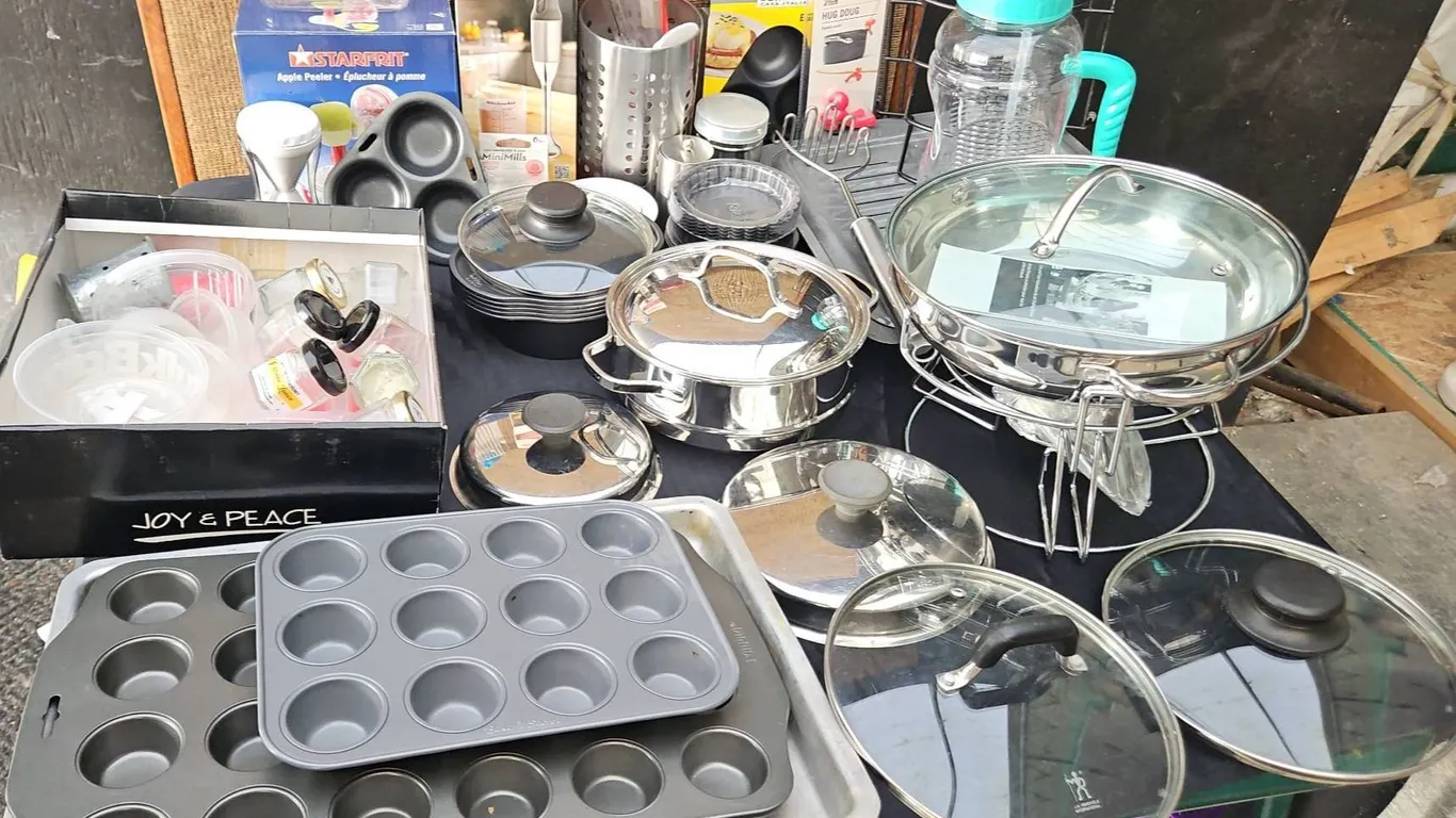 Cookware, Bakeware, Utensils, Starfrit Peeler, KitchenAid Blender