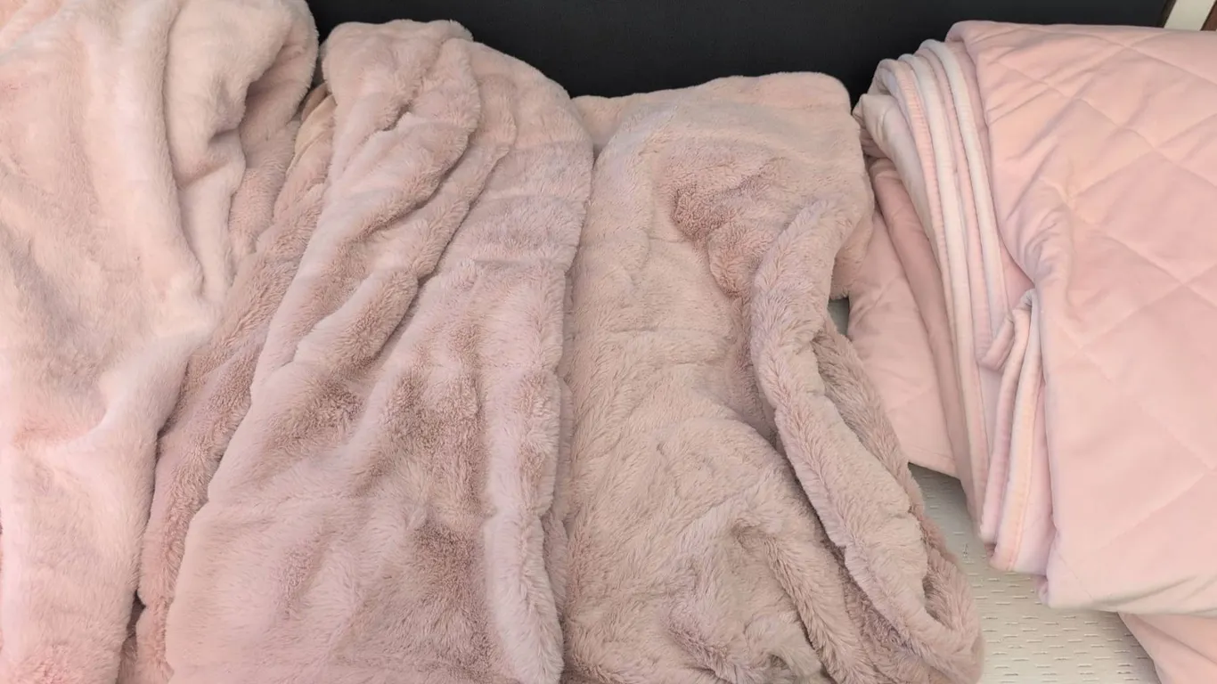 3 Super Soft Pink Faux Fur and Quilted Throws, Indigo and Pavilion