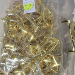 Cabinet Pulls / Handles - 70 Count