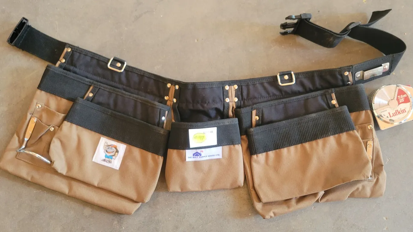 Tool Belt (New) with 25' Lufkin Tape Measure