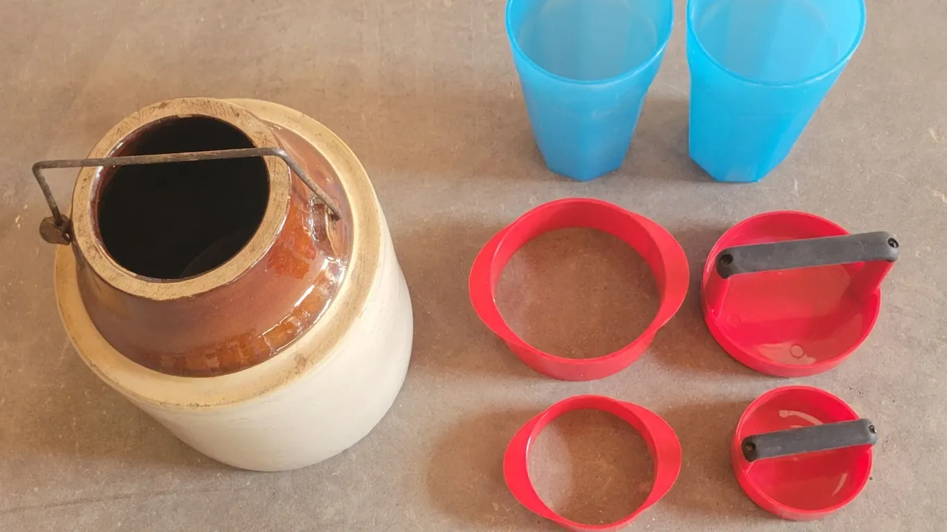 Crock (No Lid), Burger Patty Maker, Tumblers