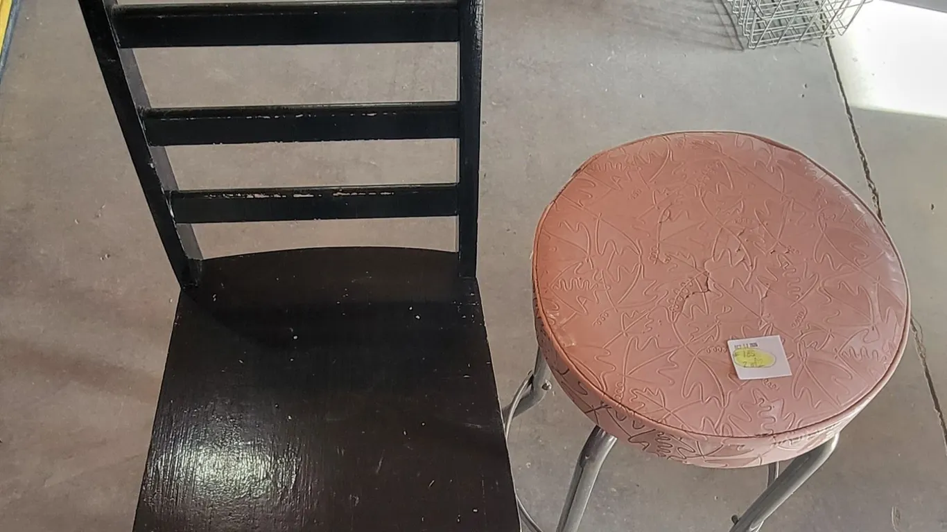 Chair / Stool