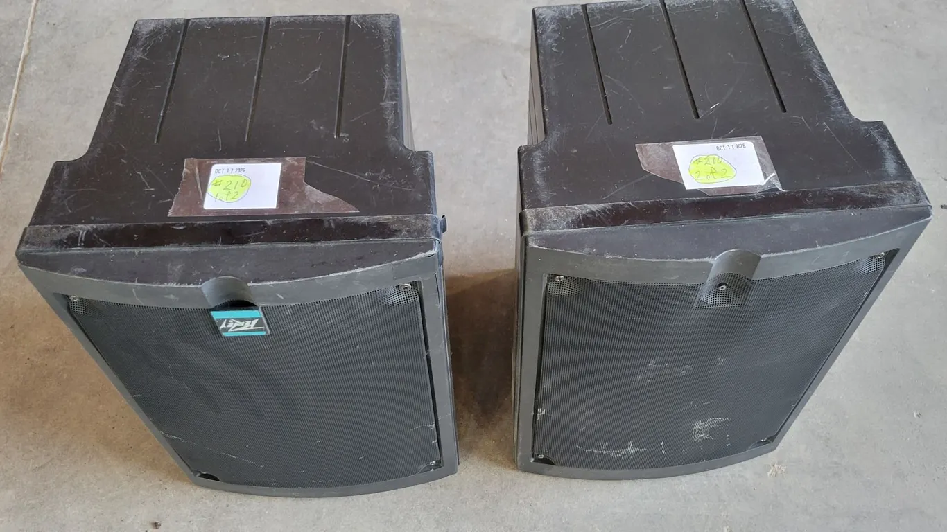 Peavey Speakers (pair) H 15½" x W 10¼" x D 10"