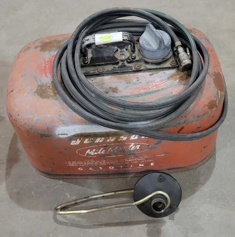 Fuel Tank + Engine Flush Adapter