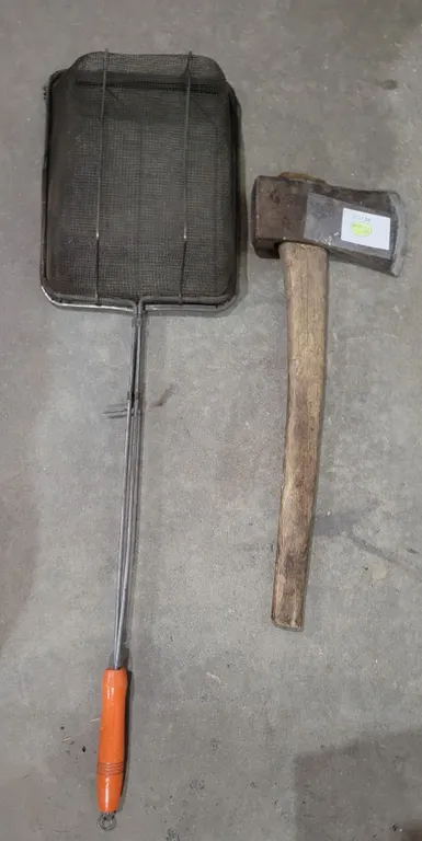 Camp Popcorn Maker + Axe